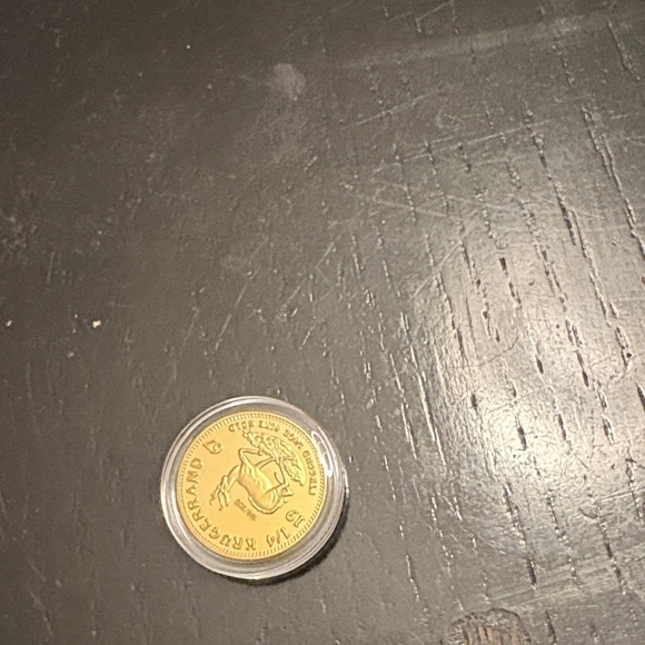 South African Gold Coin with Portrait - Picture 3 of 5